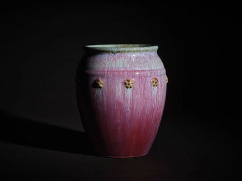 大家族收藏的单色釉瓷器 古董艺术品未来拍卖市场及一线拍行送拍
